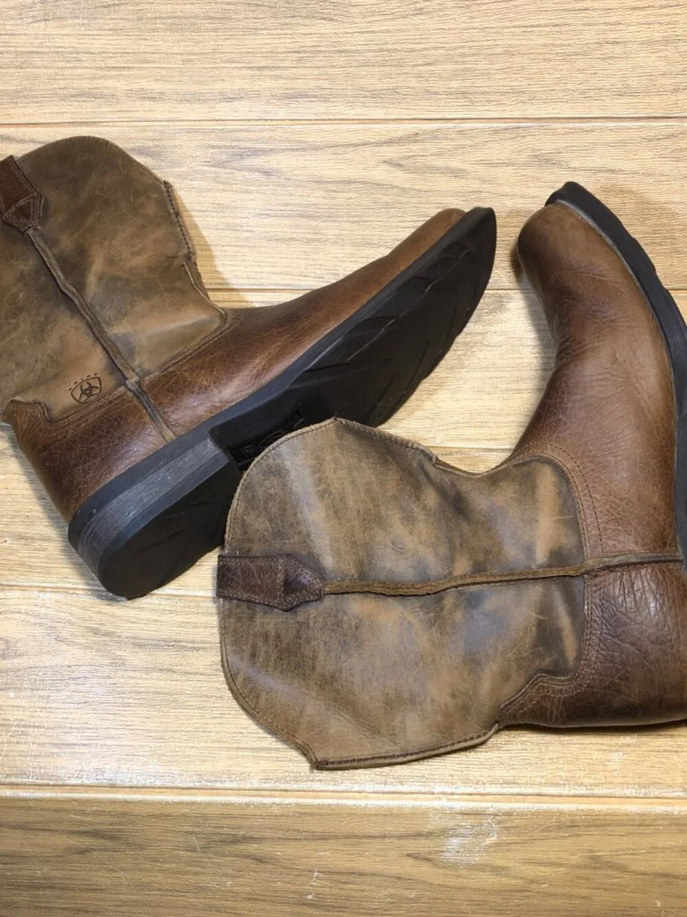 Ariat men cowboy western style brown leather boots, 13